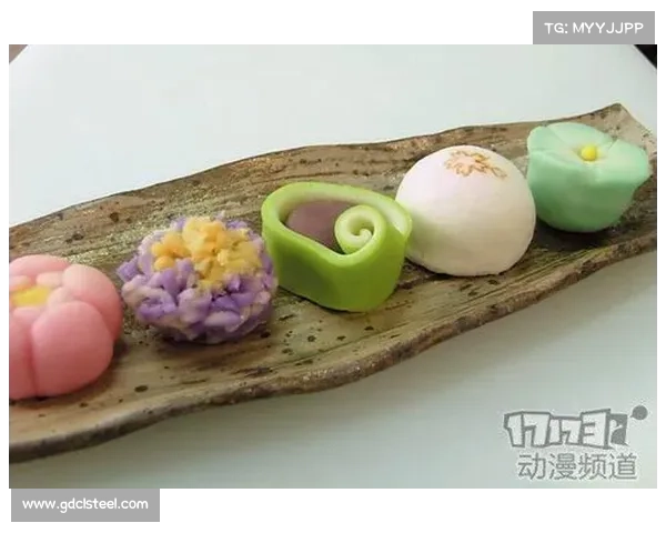 你想知道如何欣赏甜点艺术背后的创意与精致工艺吗